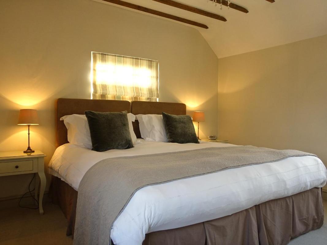 เดอะ บาร์น แอท วูดวิว Bed & Breakfast Hildenborough ภายนอก รูปภาพ